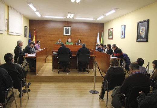 Unanimidade do Pleno Municipal de Oroso para esixir a Fomento a que remate as obras do enlace sur da AP-9 en Sigüeiro